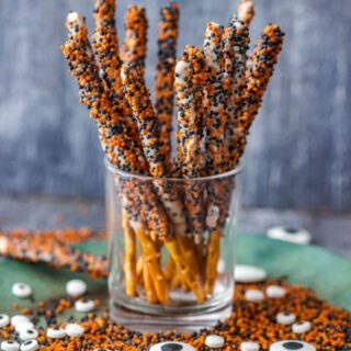 Chocolate dipped pretzel rods